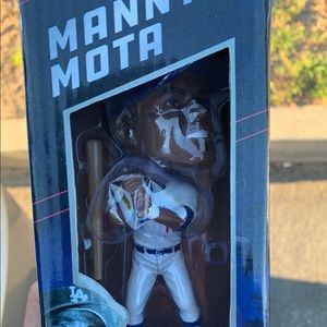 Los Angeles Dodgers Manny Mota Bobblehead